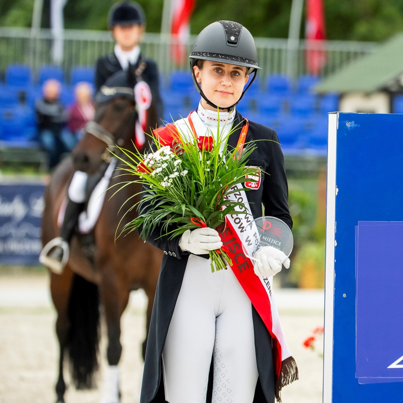 Julia Jokiel & J’ADORE