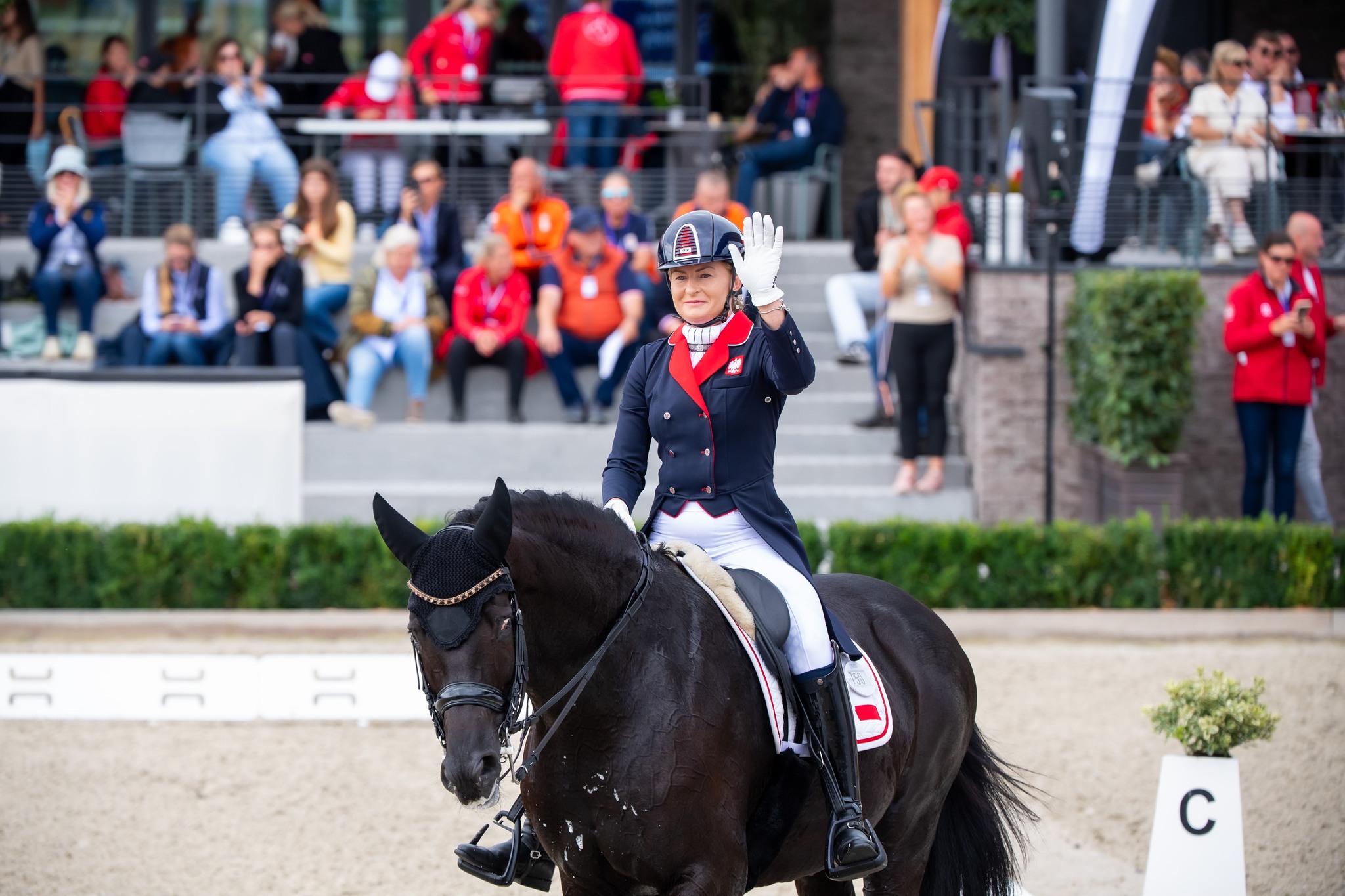 539887361_1080728877559285_681375123840961460_n-2